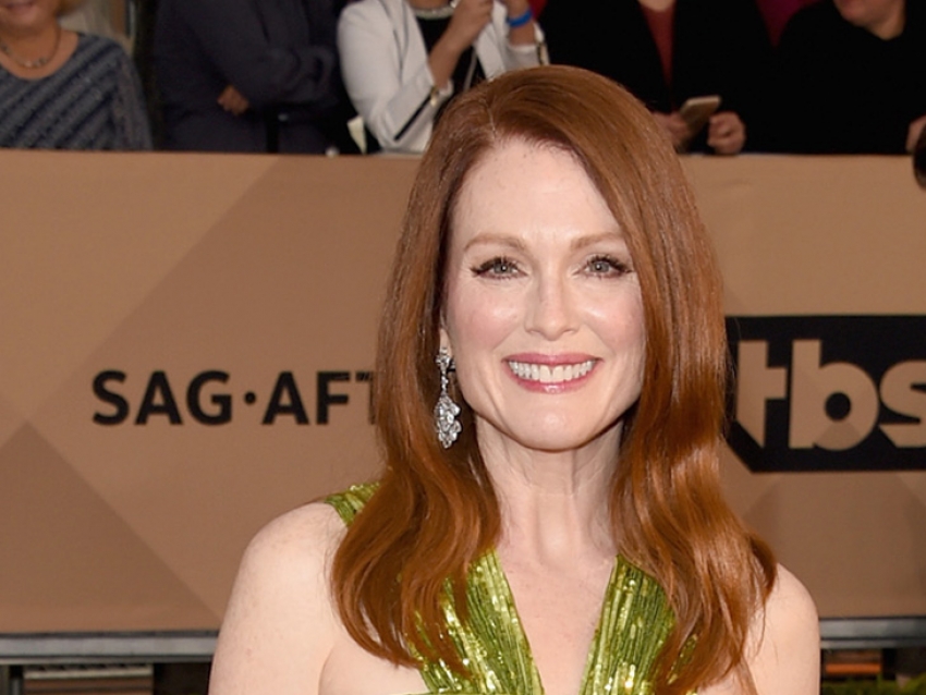 Julianne Moore brilló con Chopard en los Screen Actors Guild Awards 2016